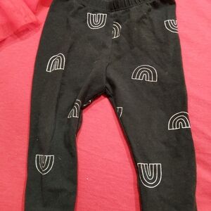 Cat & Jack Black Leggings with White Rainbow Design